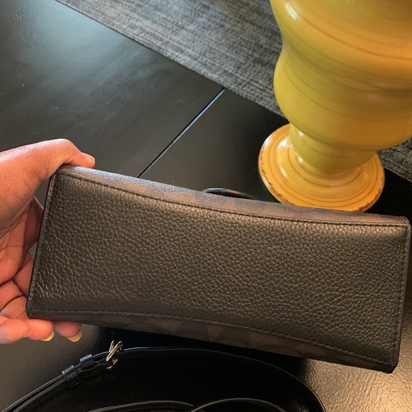 Coach black and brown crossbody with handle - Picture 10 of 10
